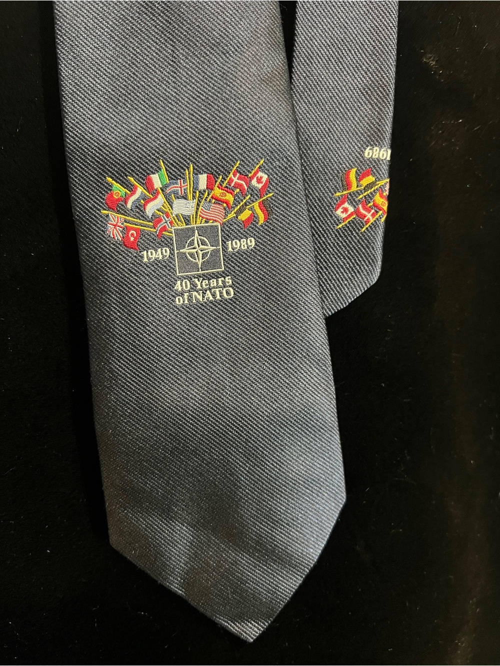 Vtg 1989 NATO 40th Anniversary Commemorative Silk Tie Rosemarie Feild Krefeld